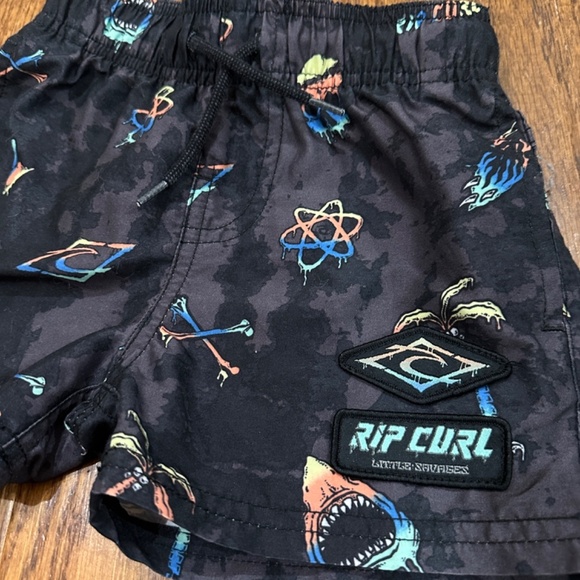 Rip Curl Lay Days Black Print Swim Trunks Baby Size 24M - Picture 2 of 4